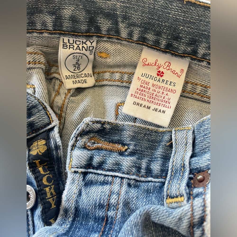 2000’s Lucky Jeans Size 2/26